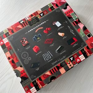 FAO Schwarz Ultimate Magic Set Perform 300 Different Spectacular Tricks